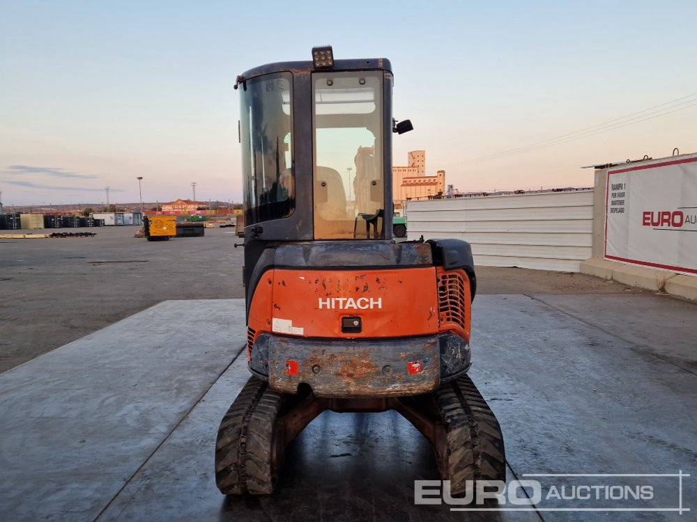 Hitachi ZX30U-2 - מיני מחפר: תמונה 4 Hitachi ZX30U-2 - מיני מחפר: תמונה 4