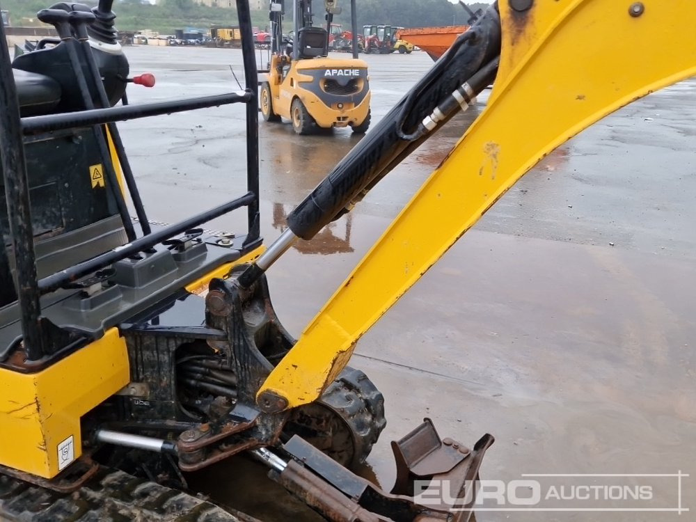 מיני מחפר JCB 16C-1: תמונה 33