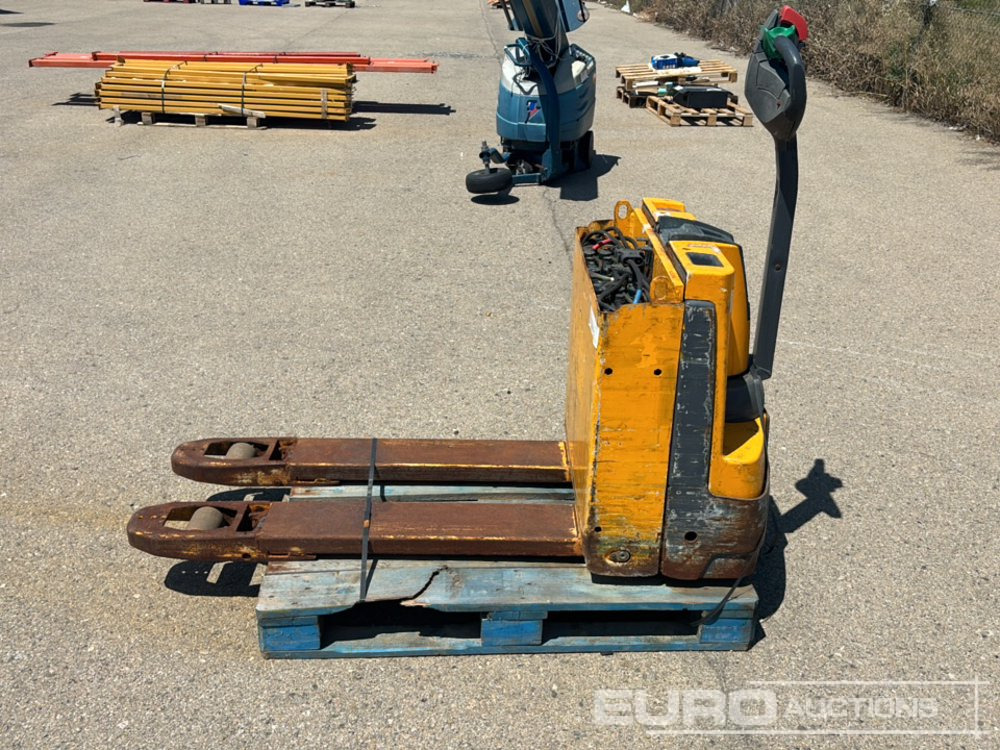 Jungheinrich Electric Pallet Truck - משאית משטחים: תמונה 2 Jungheinrich Electric Pallet Truck - משאית משטחים: תמונה 2