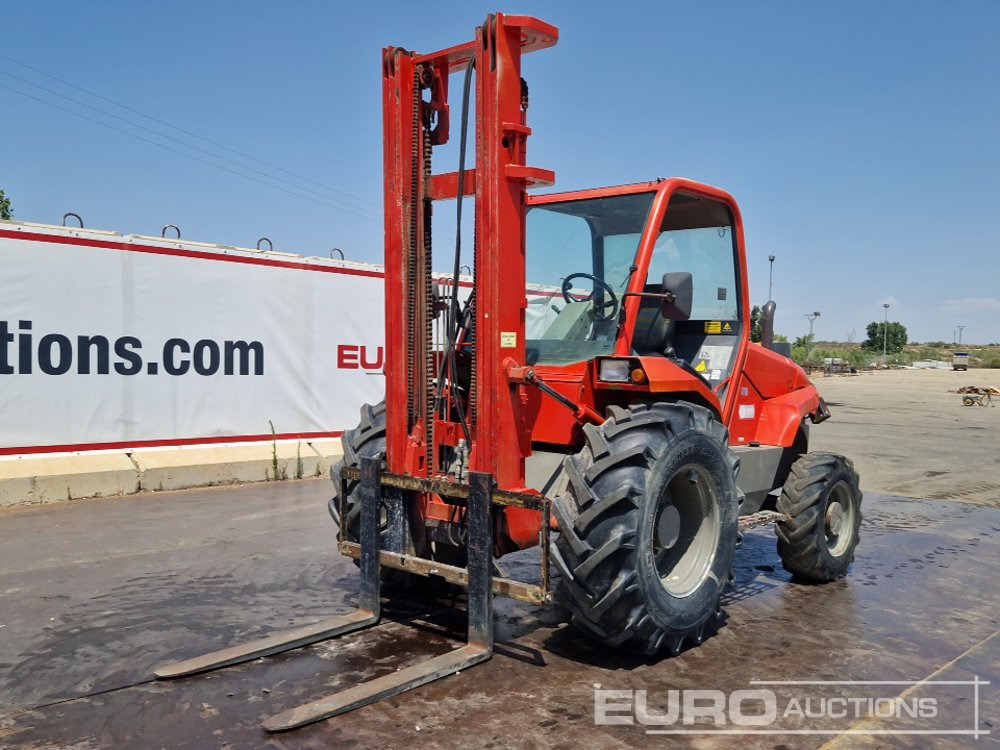 Manitou M26-4 - מלגזת שטח קשה: תמונה 1 Manitou M26-4 - מלגזת שטח קשה: תמונה 1