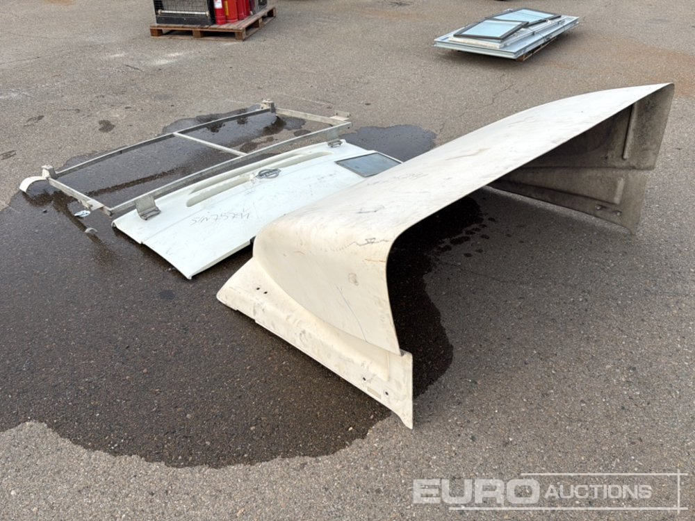 Sleeper Cab & Front to Suit Nissan Truck - ציוד בנייה: תמונה 3 Sleeper Cab & Front to Suit Nissan Truck - ציוד בנייה: תמונה 3