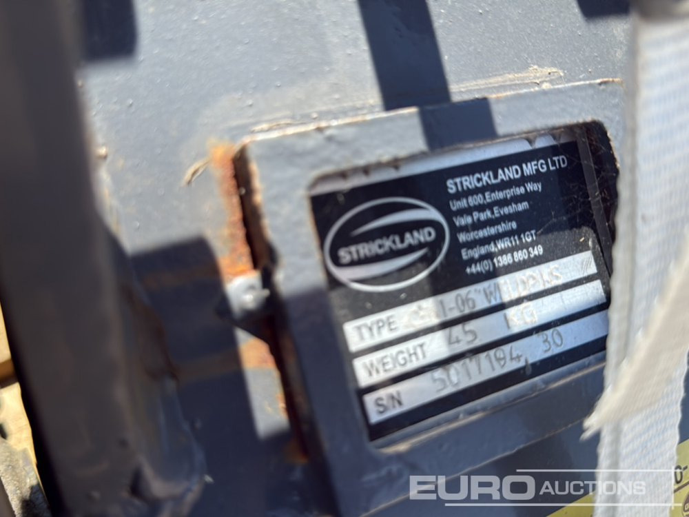 Unused Strickland 18", 6" Digging Buckets 30mm Pin to suit Mini Excavator - דלי: תמונה 5 Unused Strickland 18", 6" Digging Buckets 30mm Pin to suit Mini Excavator - דלי: תמונה 5