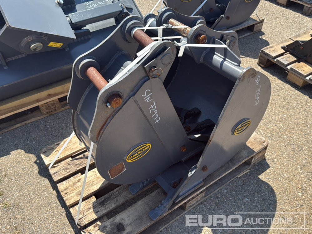 Unused Strickland 30", 12" Digging Buckets 45mm Pin to suit 6+ Ton Excavator - דלי: תמונה 3 Unused Strickland 30", 12" Digging Buckets 45mm Pin to suit 6+ Ton Excavator - דלי: תמונה 3