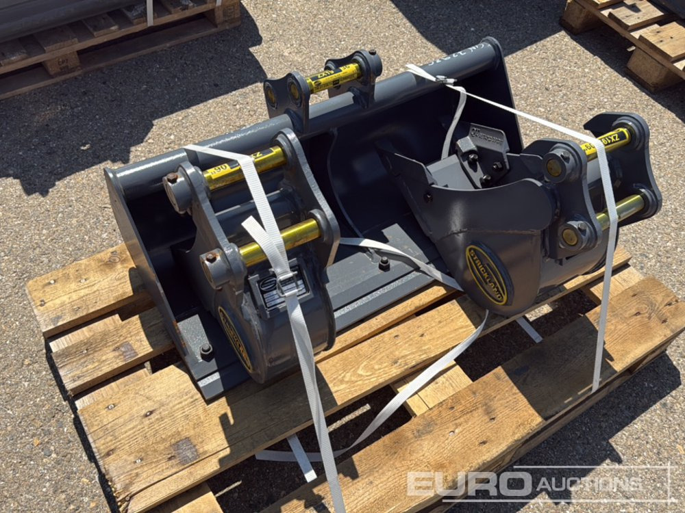 Unused Strickland 30" Ditching, 9", 6" Digging Bucket 30mm Pin to suit Mini Excavator - דלי: תמונה 3 Unused Strickland 30" Ditching, 9", 6" Digging Bucket 30mm Pin to suit Mini Excavator - דלי: תמונה 3