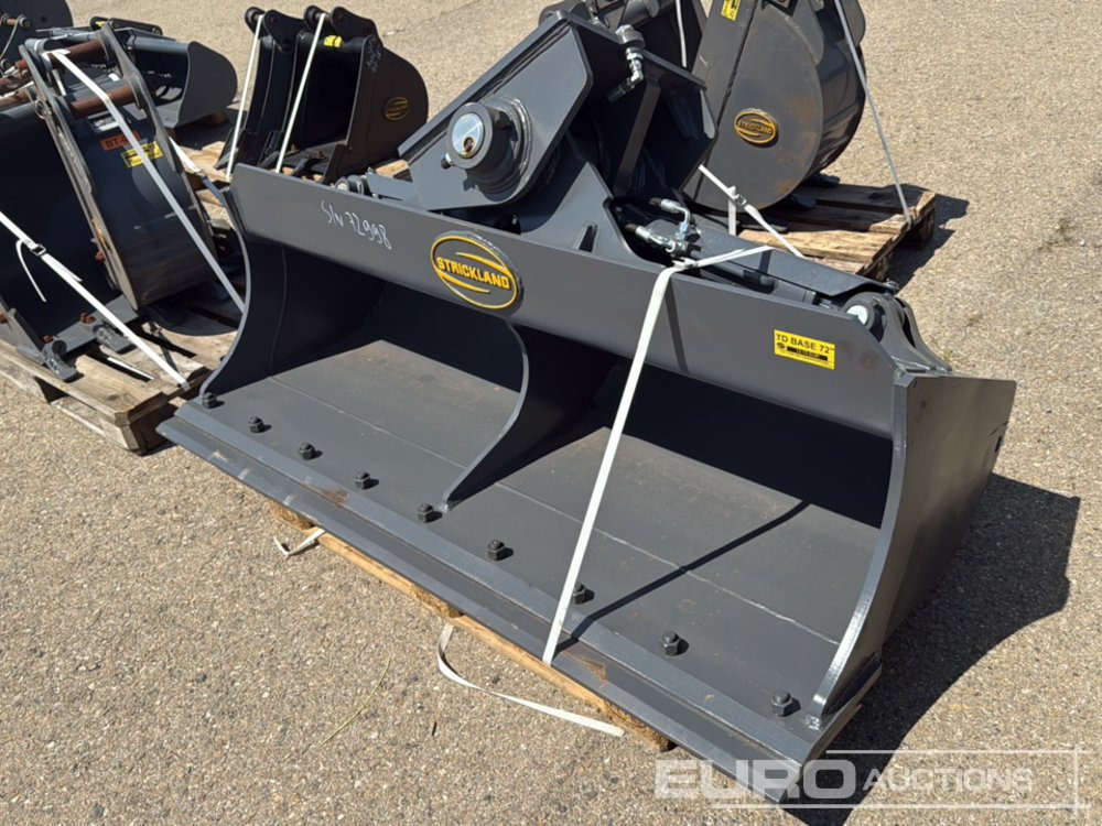 Unused Strickland 72" Tilt Ditching Bucket to suit 13 Ton Excavator - דלי: תמונה 2 Unused Strickland 72" Tilt Ditching Bucket to suit 13 Ton Excavator - דלי: תמונה 2