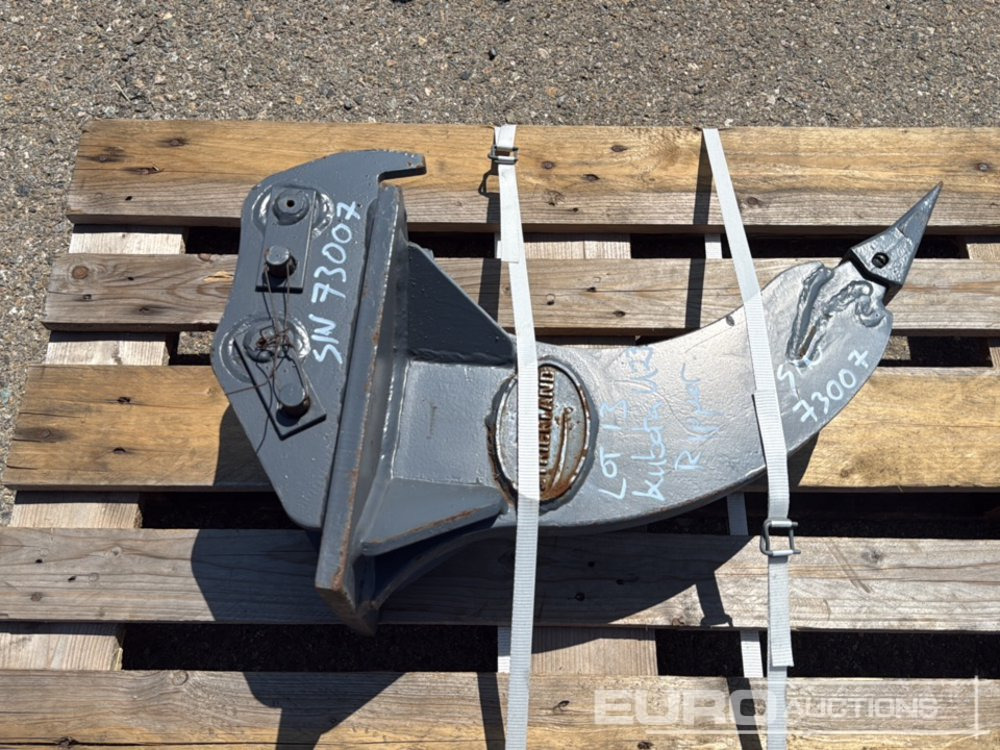 Unused Strickland Ripper 30mm Pin to suit Mini Excavator - דלי: תמונה 5 Unused Strickland Ripper 30mm Pin to suit Mini Excavator - דלי: תמונה 5