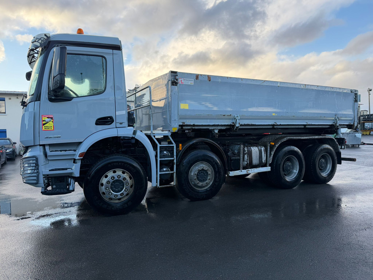 Camion porteur bi-benne EM-584-QH - מזהיר: תמונה 4 Camion porteur bi-benne EM-584-QH - מזהיר: תמונה 4