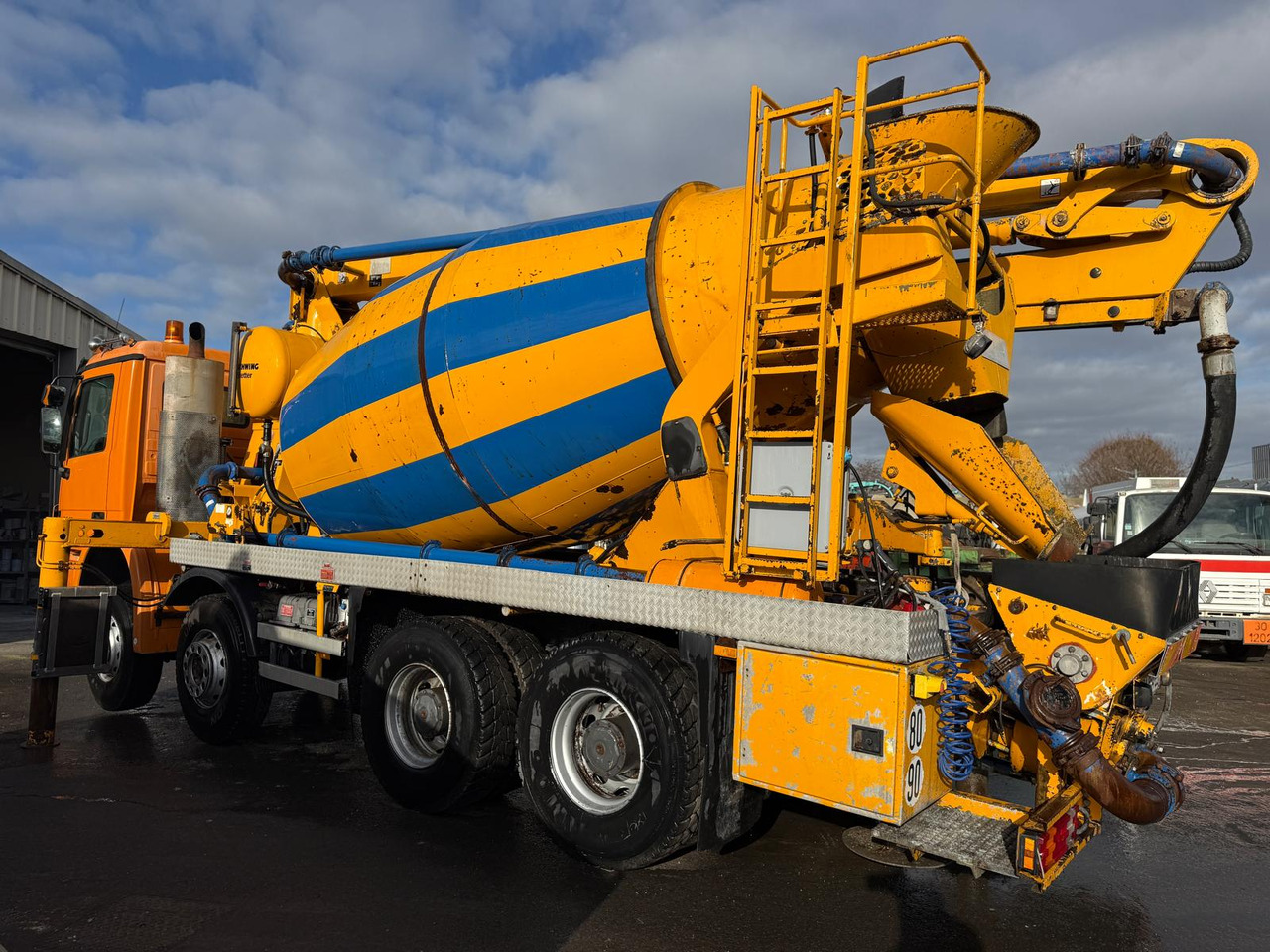 Camion pumi Mercedes Benz Actros 3241 BA-654-EE - משאית משאבת בטון: תמונה 5 Camion pumi Mercedes Benz Actros 3241 BA-654-EE - משאית משאבת בטון: תמונה 5