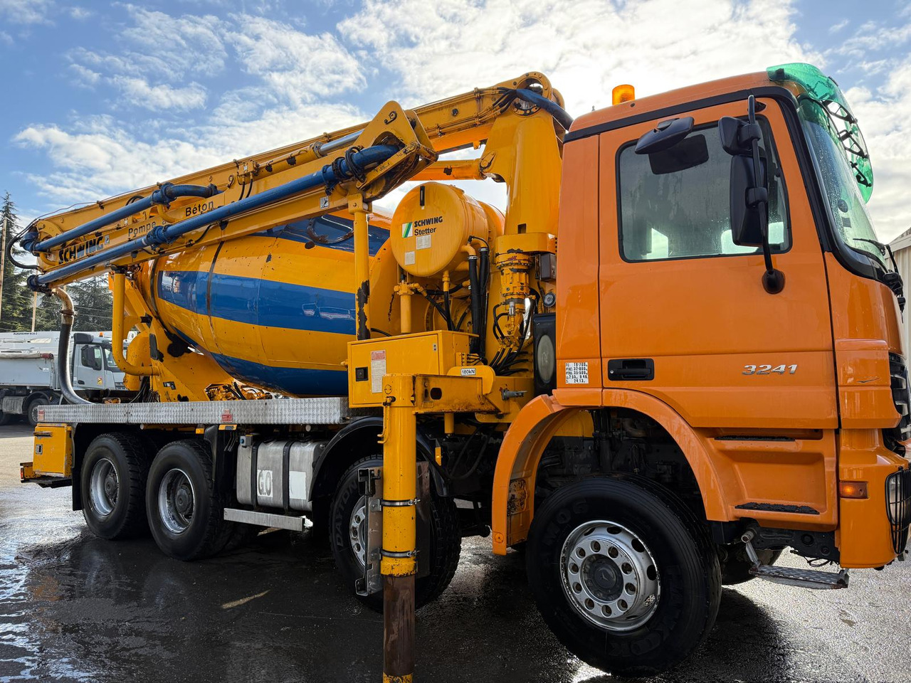 Camion pumi Mercedes Benz Actros 3241 BA-654-EE - משאית משאבת בטון: תמונה 3 Camion pumi Mercedes Benz Actros 3241 BA-654-EE - משאית משאבת בטון: תמונה 3