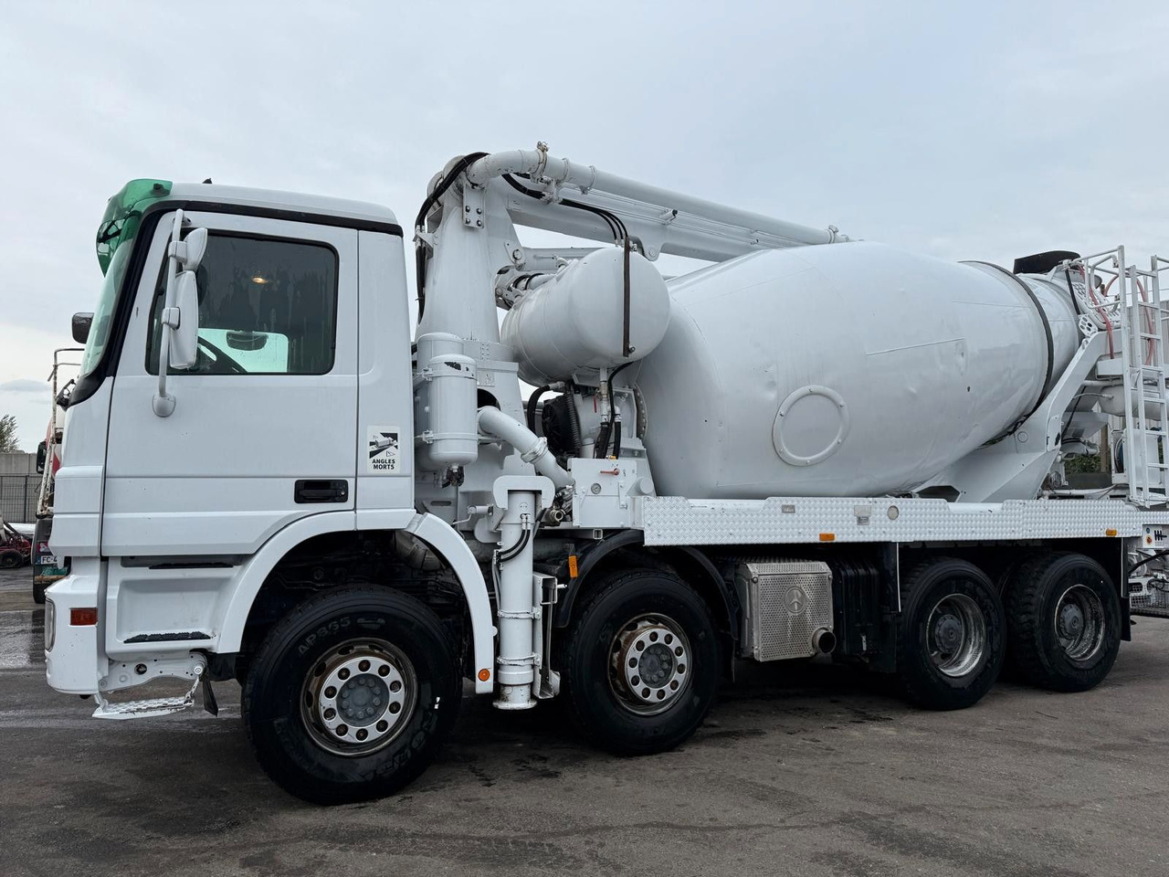 Mercedes-Benz Actros - משאית משאבת בטון: תמונה 1 Mercedes-Benz Actros - משאית משאבת בטון: תמונה 1