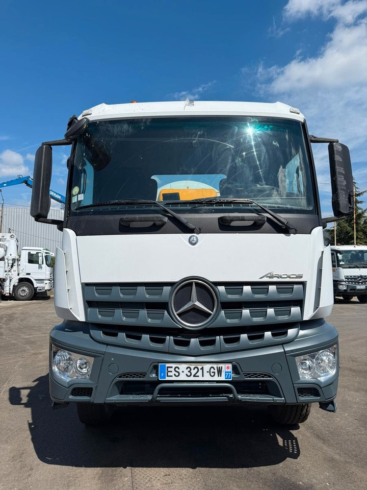 Mercedes-Benz Arocs 3240 - משאית מערבלת בטון: תמונה 3 Mercedes-Benz Arocs 3240 - משאית מערבלת בטון: תמונה 3