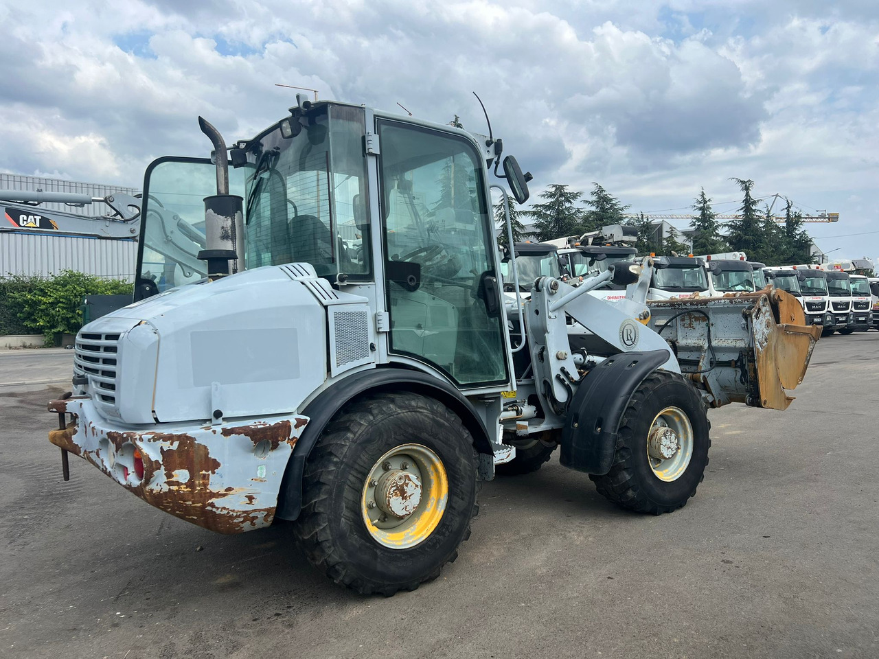 Mini chargeuse Caterpillar 906 - מעמיס קומפקטי: תמונה 3 Mini chargeuse Caterpillar 906 - מעמיס קומפקטי: תמונה 3