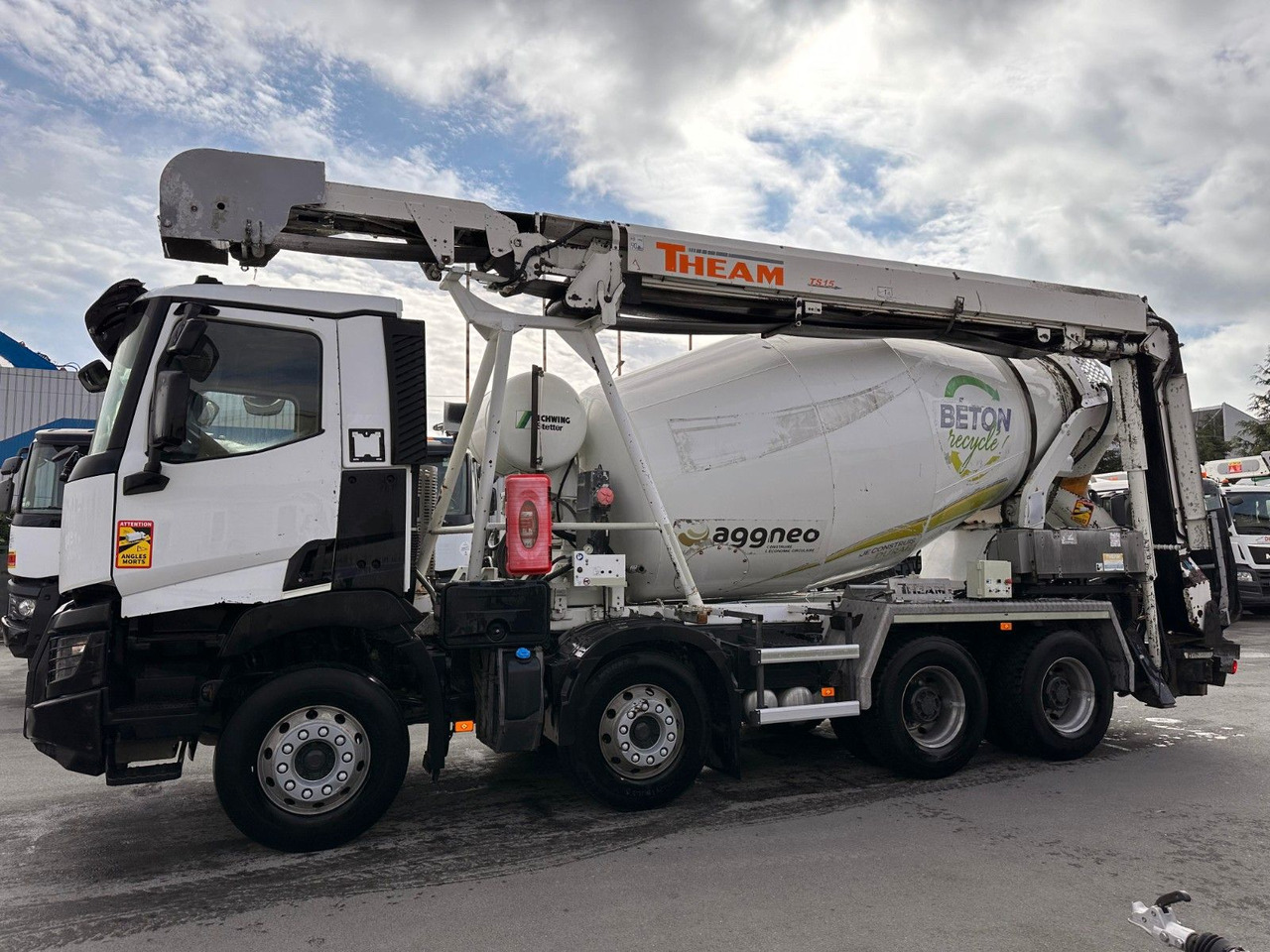 Renault C380 - משאית מערבלת בטון: תמונה 1 Renault C380 - משאית מערבלת בטון: תמונה 1