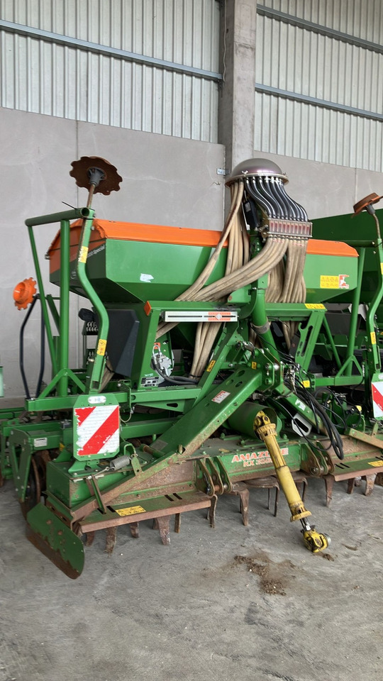 Amazone AD-P 3000 Spezial - מקדחת זרעים: תמונה 1 Amazone AD-P 3000 Spezial - מקדחת זרעים: תמונה 1