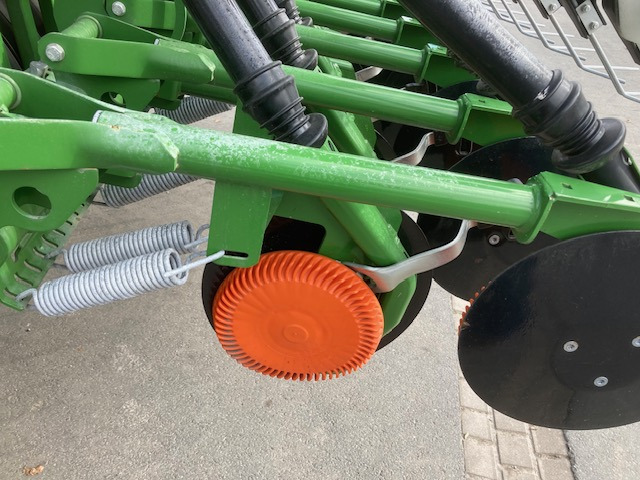 Amazone Cataya 3000 Special - מקדחת זרעים: תמונה 5 Amazone Cataya 3000 Special - מקדחת זרעים: תמונה 5