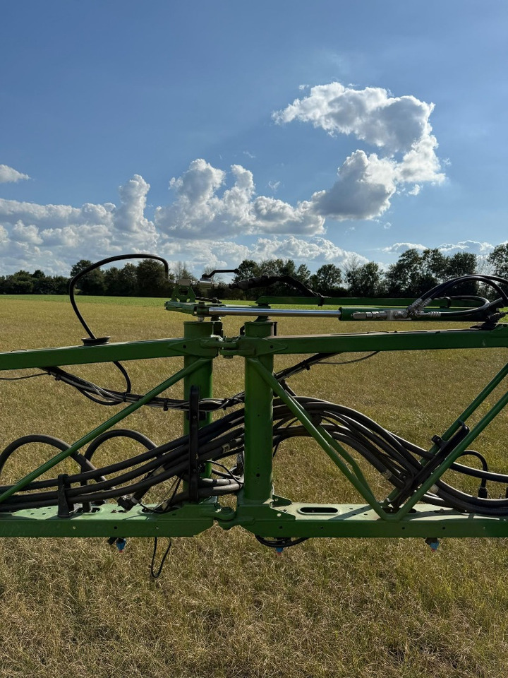 Amazone Panthera 4502 - מרסס בהנעה עצמית: תמונה 3 Amazone Panthera 4502 - מרסס בהנעה עצמית: תמונה 3