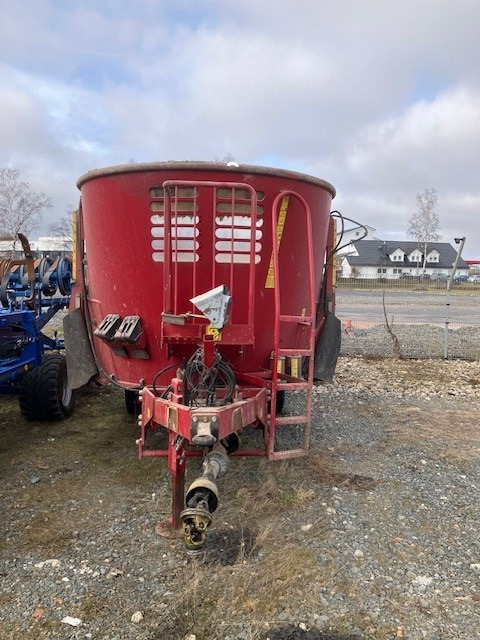 BVL V-Mix Plus 20-2S - עגלת מערבל מספוא: תמונה 3 BVL V-Mix Plus 20-2S - עגלת מערבל מספוא: תמונה 3