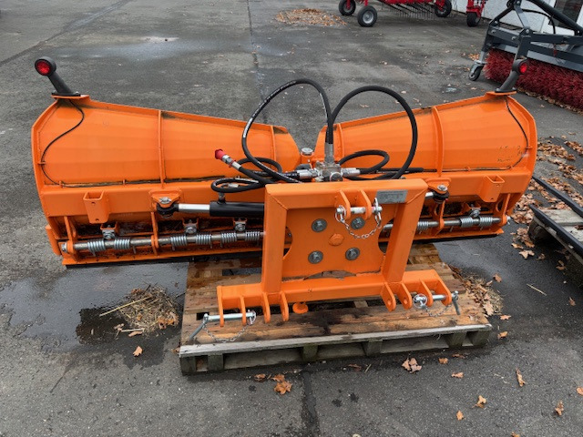 Branson Vario Schneepflug 2000 - מחרשת שלג: תמונה 3 Branson Vario Schneepflug 2000 - מחרשת שלג: תמונה 3