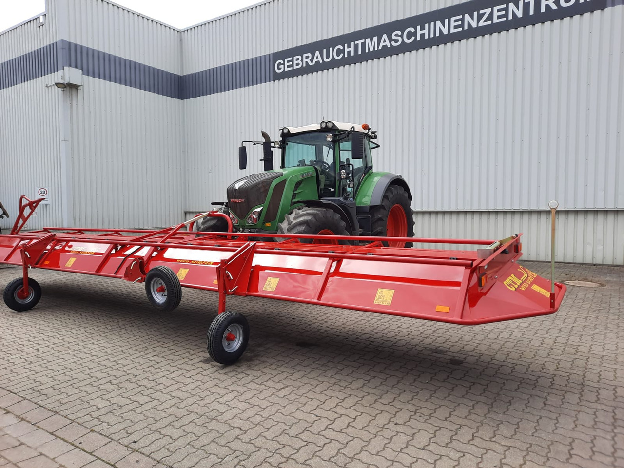 CTM Weed Surfer XL 9m - מכסחת תבואה: תמונה 2 CTM Weed Surfer XL 9m - מכסחת תבואה: תמונה 2