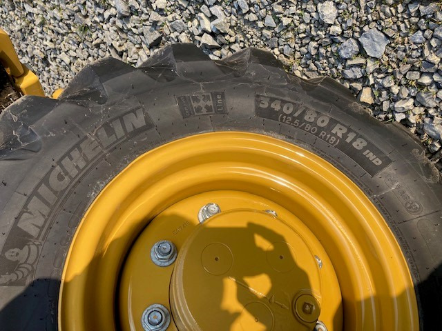Caterpillar 906-14A - מעמיס גלגלים: תמונה 3 Caterpillar 906-14A - מעמיס גלגלים: תמונה 3