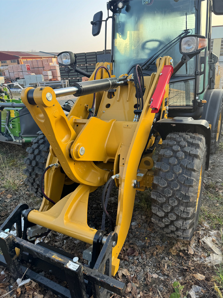 Caterpillar 906 - 14A - מעמיס גלגלים: תמונה 2 Caterpillar 906 - 14A - מעמיס גלגלים: תמונה 2