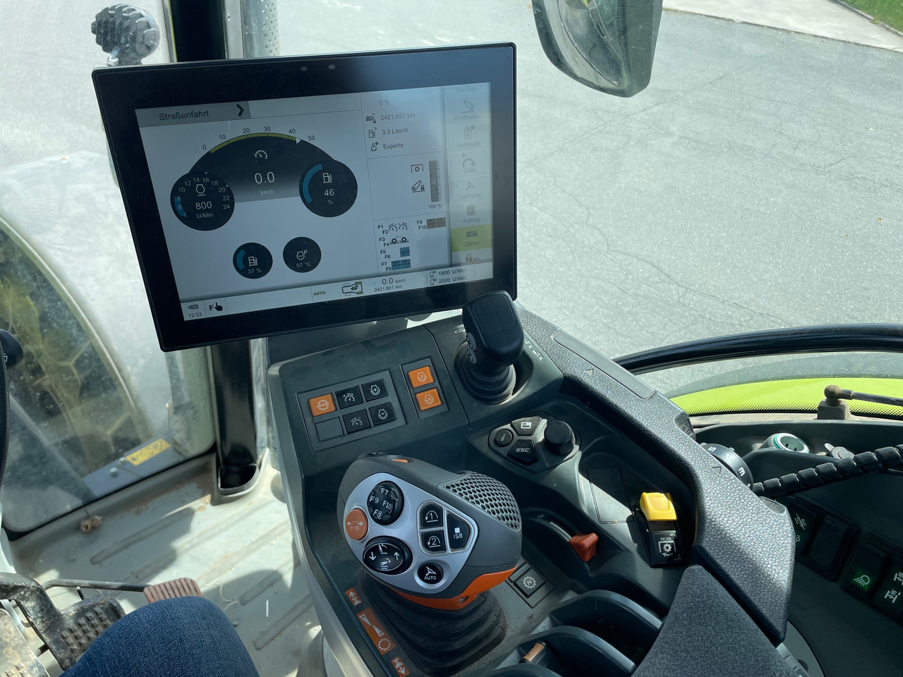 Claas Arion 660 C-matic - טרקטור חקלאי: תמונה 4 Claas Arion 660 C-matic - טרקטור חקלאי: תמונה 4