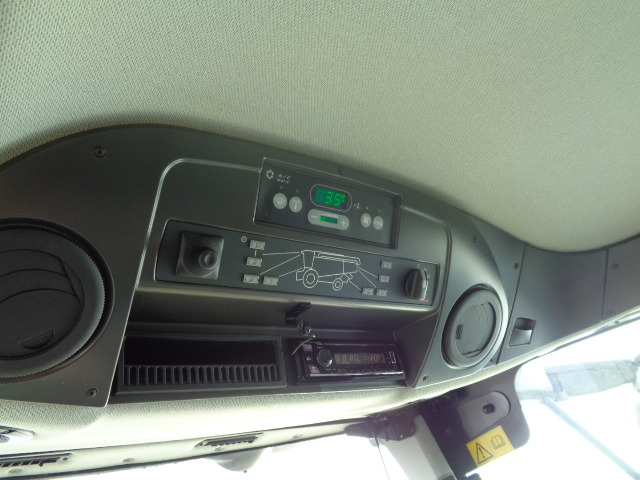 Claas Lexion 7700 TT - מקצרת קומבינה: תמונה 2 Claas Lexion 7700 TT - מקצרת קומבינה: תמונה 2