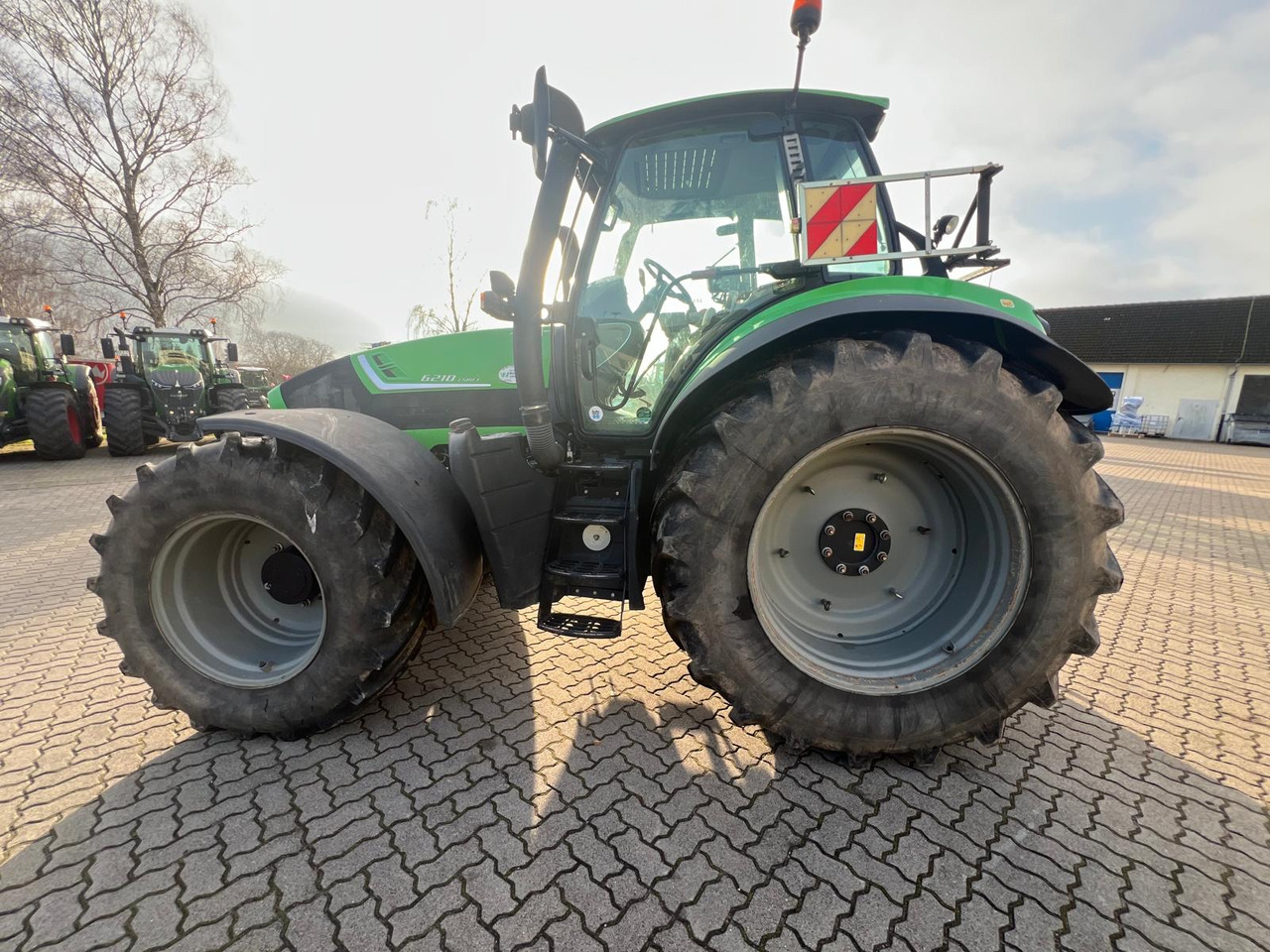 Deutz-Fahr 6210 TTV Serie - טרקטור חקלאי: תמונה 2 Deutz-Fahr 6210 TTV Serie - טרקטור חקלאי: תמונה 2