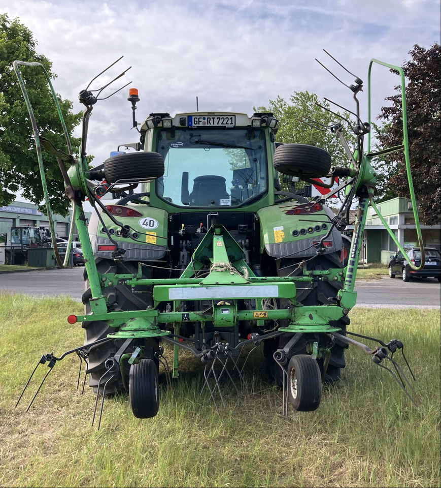 Deutz-Fahr KH 252 - גורף/ מגרפה: תמונה 1 Deutz-Fahr KH 252 - גורף/ מגרפה: תמונה 1
