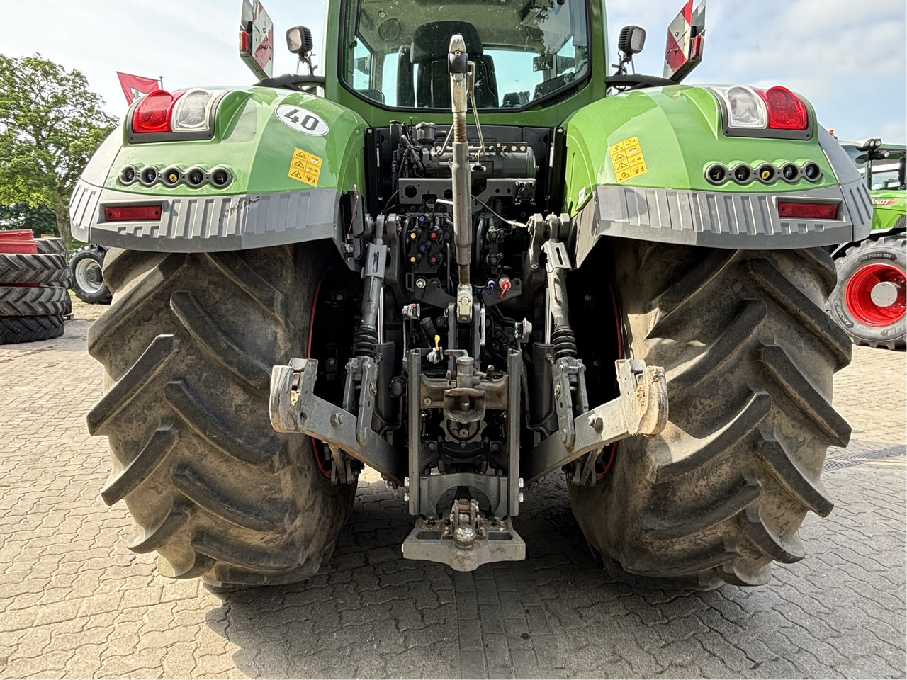 Fendt 1050 Vario S4 ProfiPlus - טרקטור חקלאי: תמונה 3 Fendt 1050 Vario S4 ProfiPlus - טרקטור חקלאי: תמונה 3