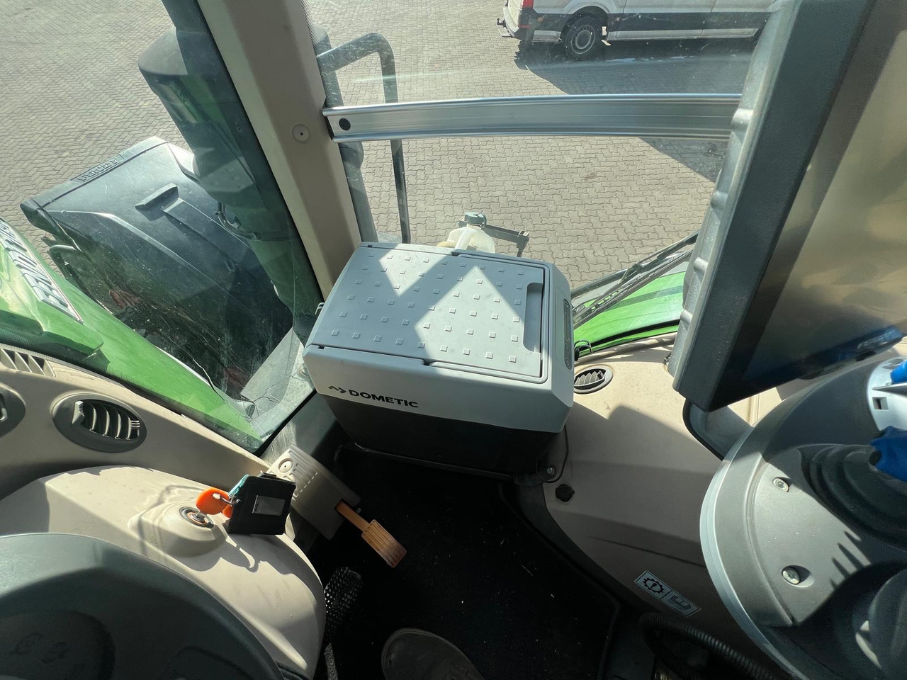 Fendt 1050 Vario - טרקטור חקלאי: תמונה 3 Fendt 1050 Vario - טרקטור חקלאי: תמונה 3