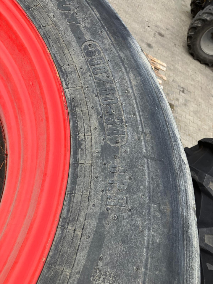 Fendt 650/60-34 Rasenbereifung - גלגלים וצמיגים: תמונה 1 Fendt 650/60-34 Rasenbereifung - גלגלים וצמיגים: תמונה 1