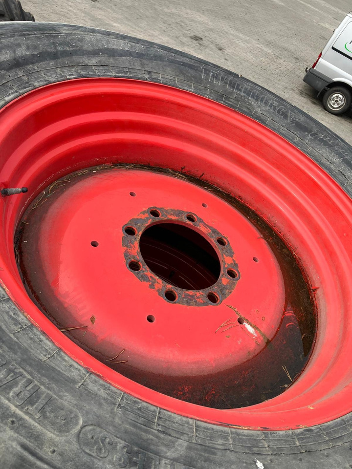 Fendt 650/60-34 Rasenbereifung - גלגלים וצמיגים: תמונה 3 Fendt 650/60-34 Rasenbereifung - גלגלים וצמיגים: תמונה 3