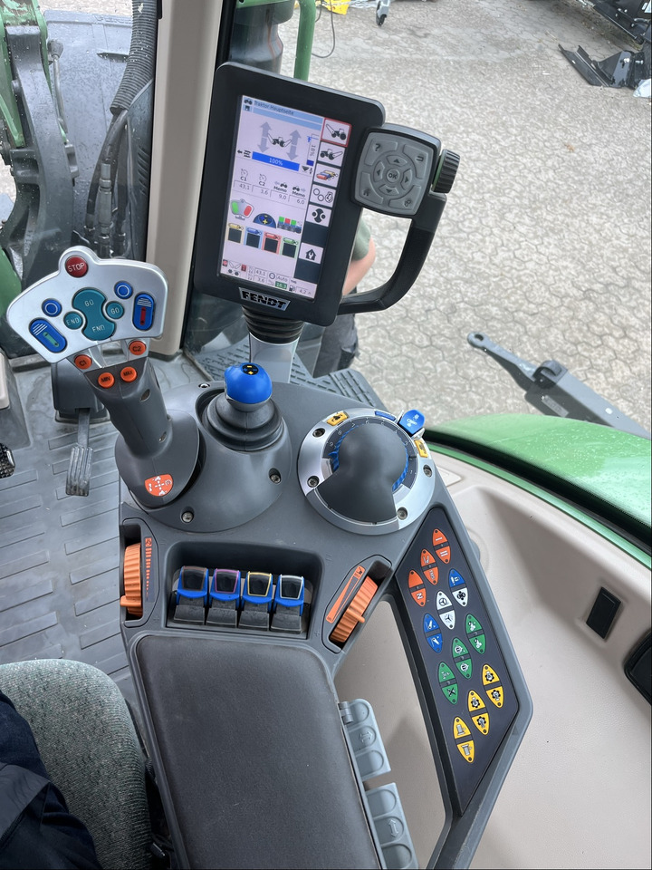 Fendt 716 Vario S4 - טרקטור חקלאי: תמונה 2 Fendt 716 Vario S4 - טרקטור חקלאי: תמונה 2
