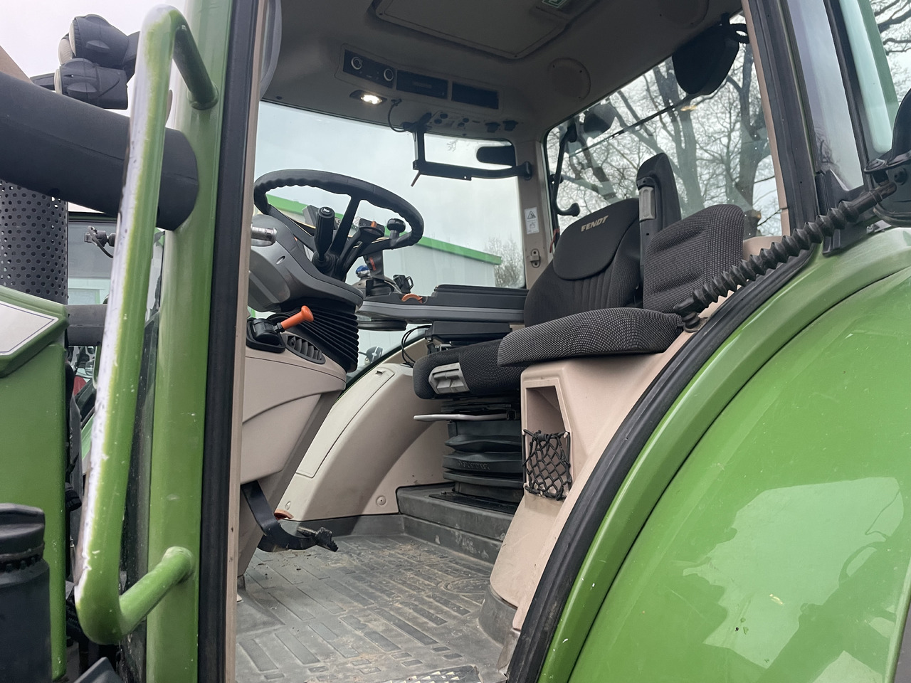 Fendt 718 Power Plus - טרקטור חקלאי: תמונה 5 Fendt 718 Power Plus - טרקטור חקלאי: תמונה 5