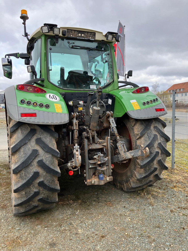 Fendt 718 Vario S4 Power Plus - טרקטור חקלאי: תמונה 2 Fendt 718 Vario S4 Power Plus - טרקטור חקלאי: תמונה 2