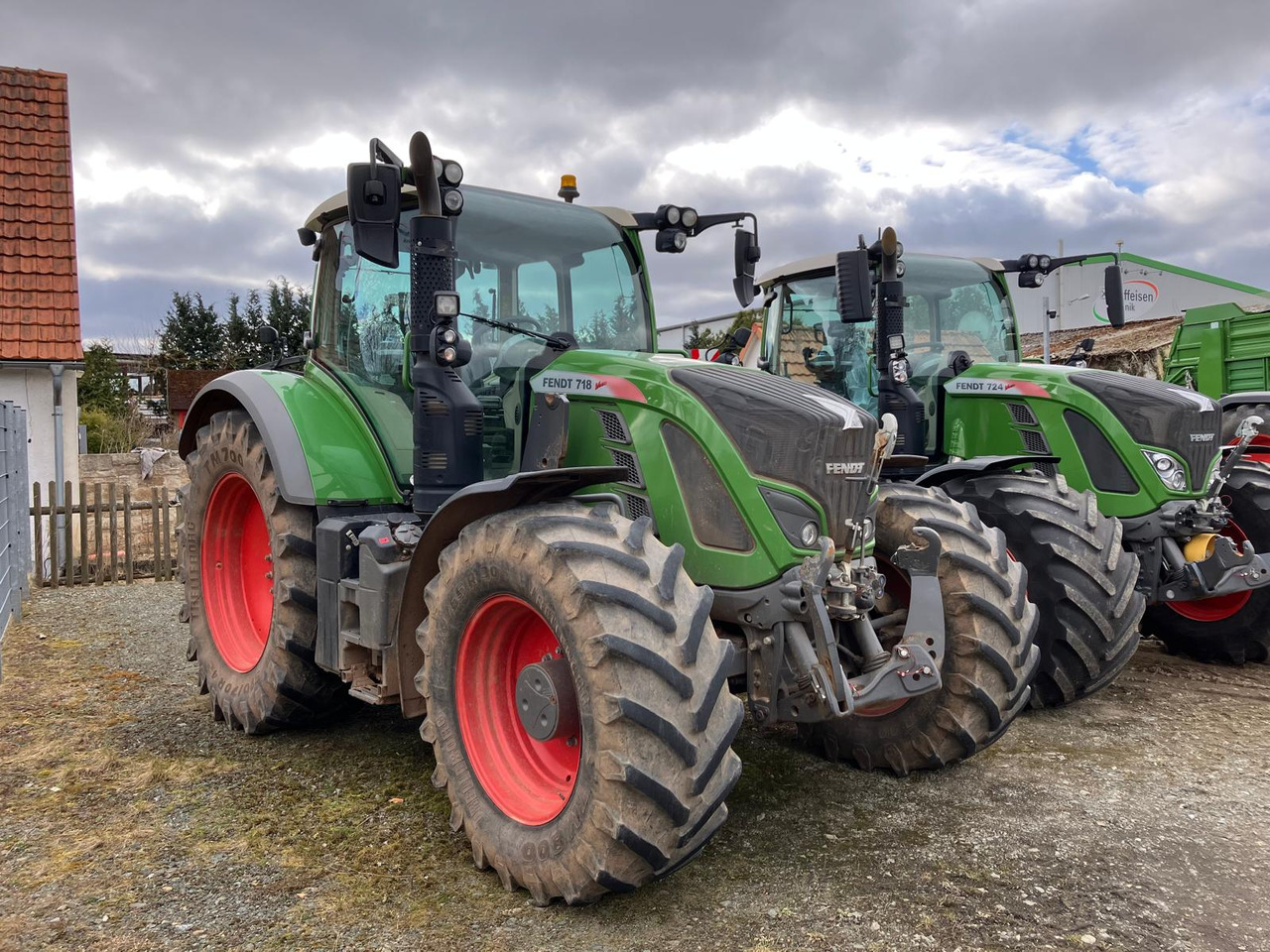 Fendt 718 Vario S4 Power Plus - טרקטור חקלאי: תמונה 1 Fendt 718 Vario S4 Power Plus - טרקטור חקלאי: תמונה 1