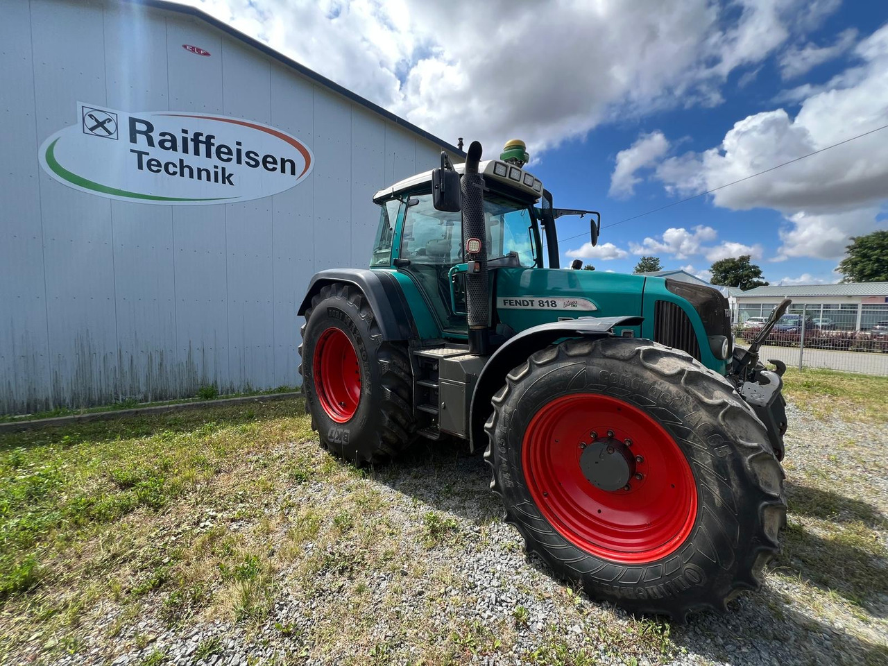 Fendt 818 Vario - טרקטור חקלאי: תמונה 1 Fendt 818 Vario - טרקטור חקלאי: תמונה 1