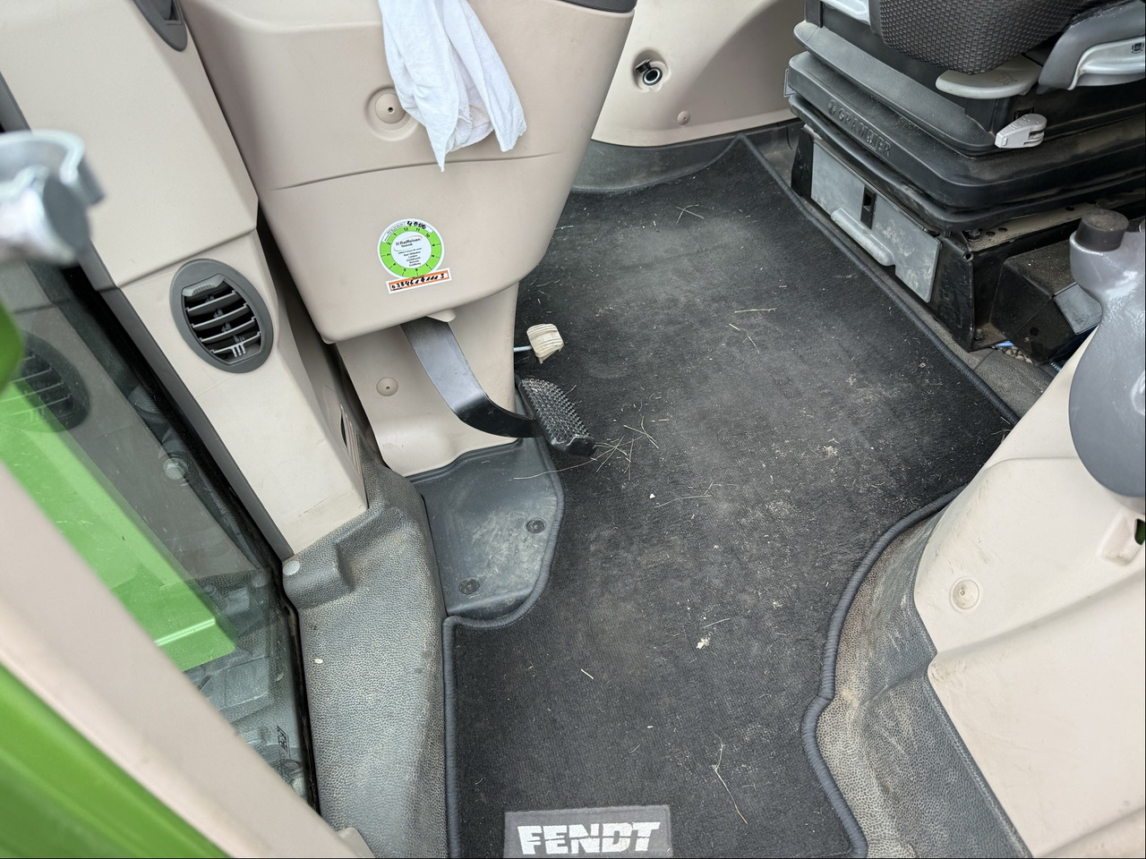 Fendt 828 Vario S4 ProfiPlus - טרקטור חקלאי: תמונה 2 Fendt 828 Vario S4 ProfiPlus - טרקטור חקלאי: תמונה 2