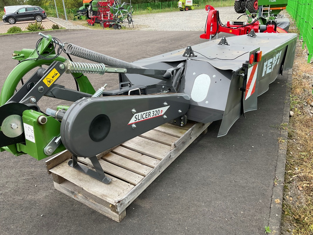 Fendt Slicer 320 P - מכסחה: תמונה 4 Fendt Slicer 320 P - מכסחה: תמונה 4