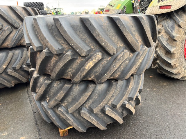 Fendt VF650/60R38 MI VF750/70R44 MI - טרקטור חקלאי: תמונה 1 Fendt VF650/60R38 MI VF750/70R44 MI - טרקטור חקלאי: תמונה 1