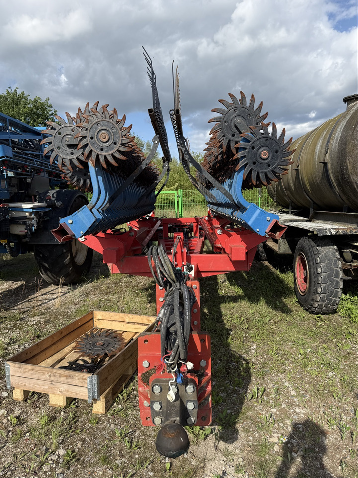 Hatzenbichler Rotorstriegel 12 - ציוד לבעלי חיים: תמונה 3 Hatzenbichler Rotorstriegel 12 - ציוד לבעלי חיים: תמונה 3