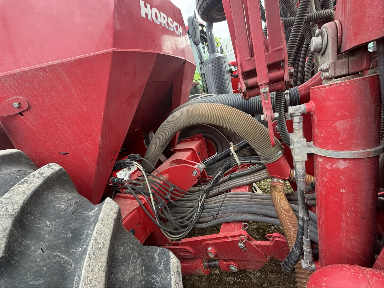 Horsch Maestro 18.50 SW - מקדחת זרעים: תמונה 3 Horsch Maestro 18.50 SW - מקדחת זרעים: תמונה 3
