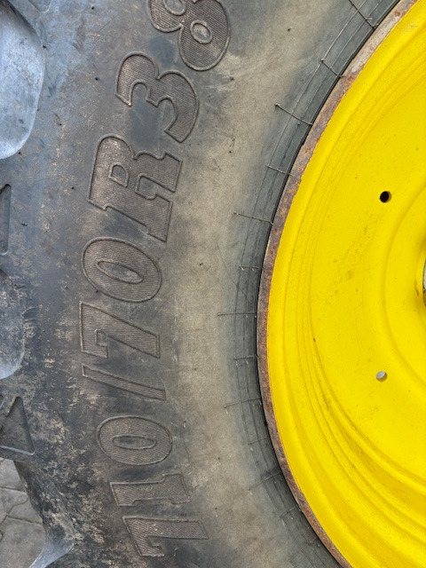 John Deere 6210 R - טרקטור חקלאי: תמונה 5 John Deere 6210 R - טרקטור חקלאי: תמונה 5