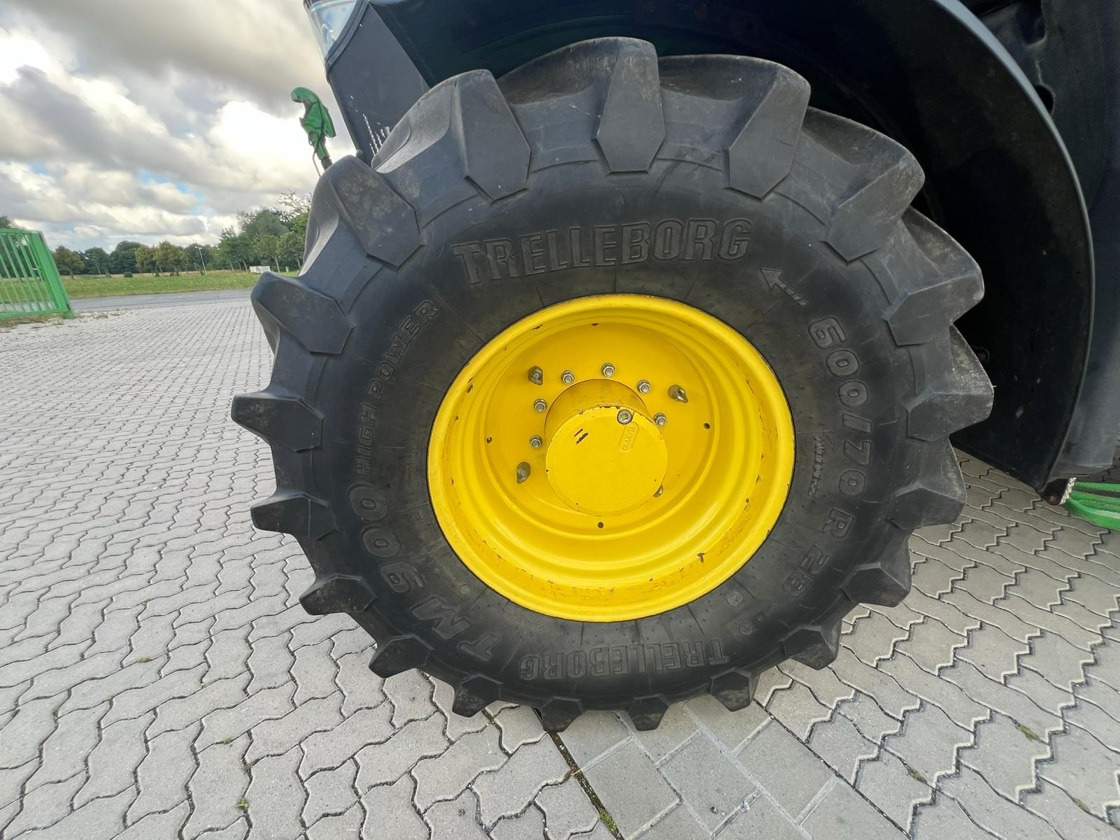 John Deere 6215 R - טרקטור חקלאי: תמונה 4 John Deere 6215 R - טרקטור חקלאי: תמונה 4