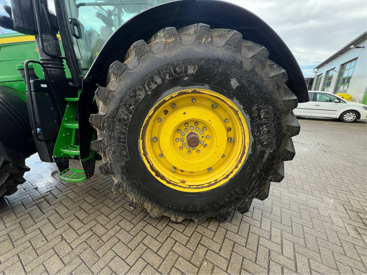 John Deere 7290R - טרקטור חקלאי: תמונה 5 John Deere 7290R - טרקטור חקלאי: תמונה 5