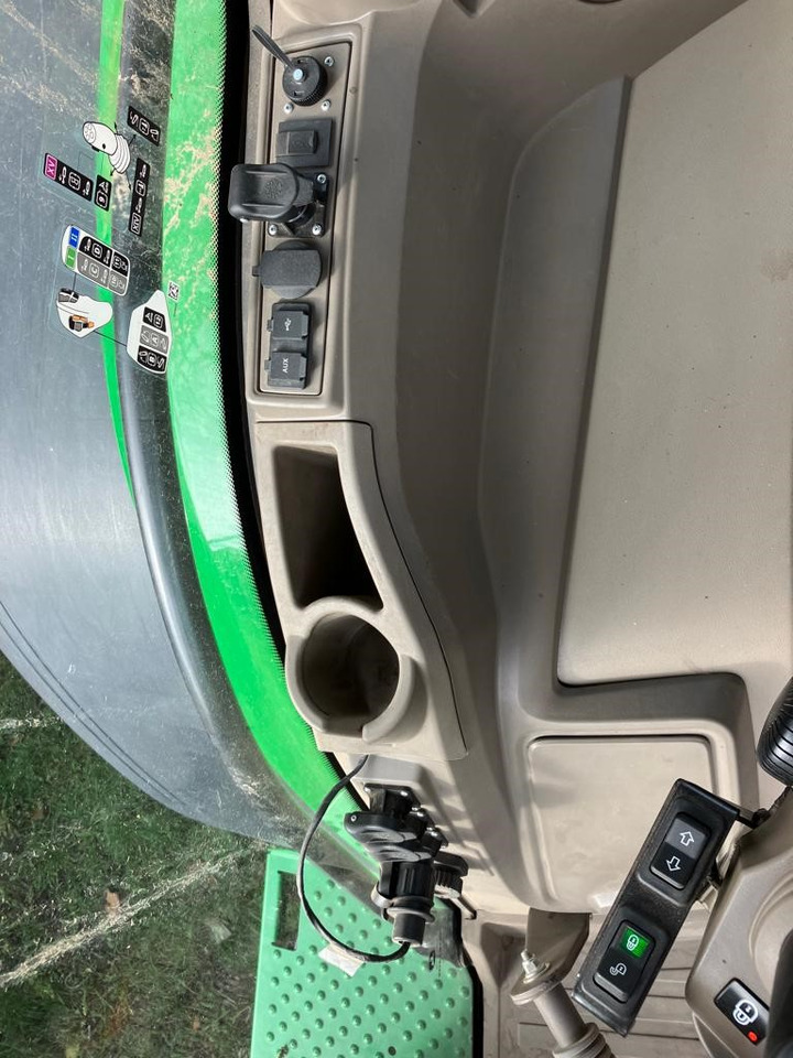 John Deere 7R 330 - טרקטור חקלאי: תמונה 4 John Deere 7R 330 - טרקטור חקלאי: תמונה 4