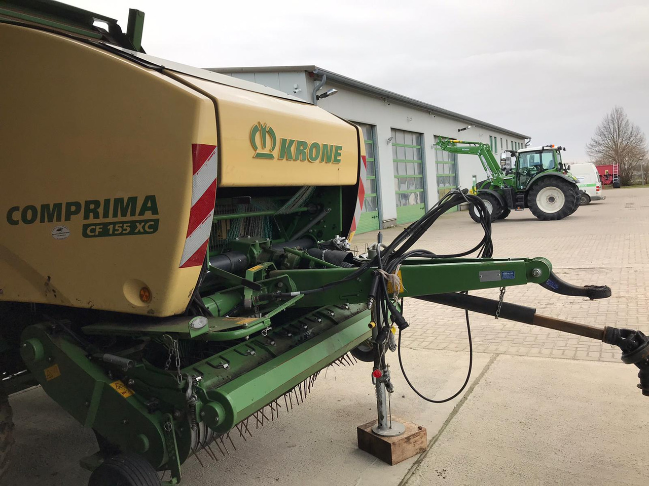 Krone Comprima CF 155 XC - ציוד חציר ומספוא: תמונה 4 Krone Comprima CF 155 XC - ציוד חציר ומספוא: תמונה 4