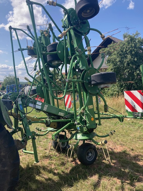 Krone KW 8.82/8 - גורף/ מגרפה: תמונה 2 Krone KW 8.82/8 - גורף/ מגרפה: תמונה 2