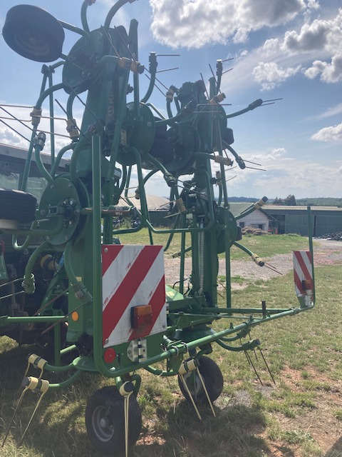 Krone KW 8.82/8 - גורף/ מגרפה: תמונה 3 Krone KW 8.82/8 - גורף/ מגרפה: תמונה 3